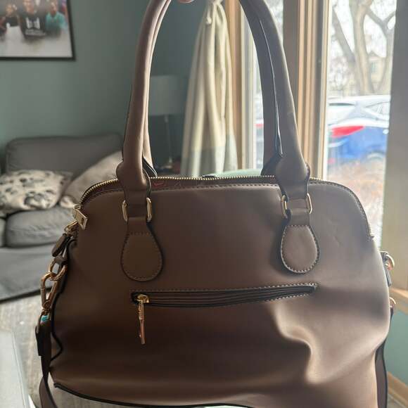 Used Handbag - Picture 4 of 4